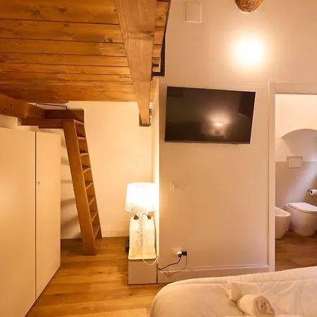 Am11 - Centro Storico Arte E Relax Apartmán