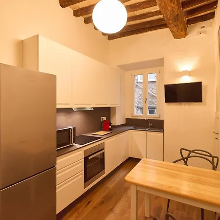 Am11 - Centro Storico Arte E Relax Daire